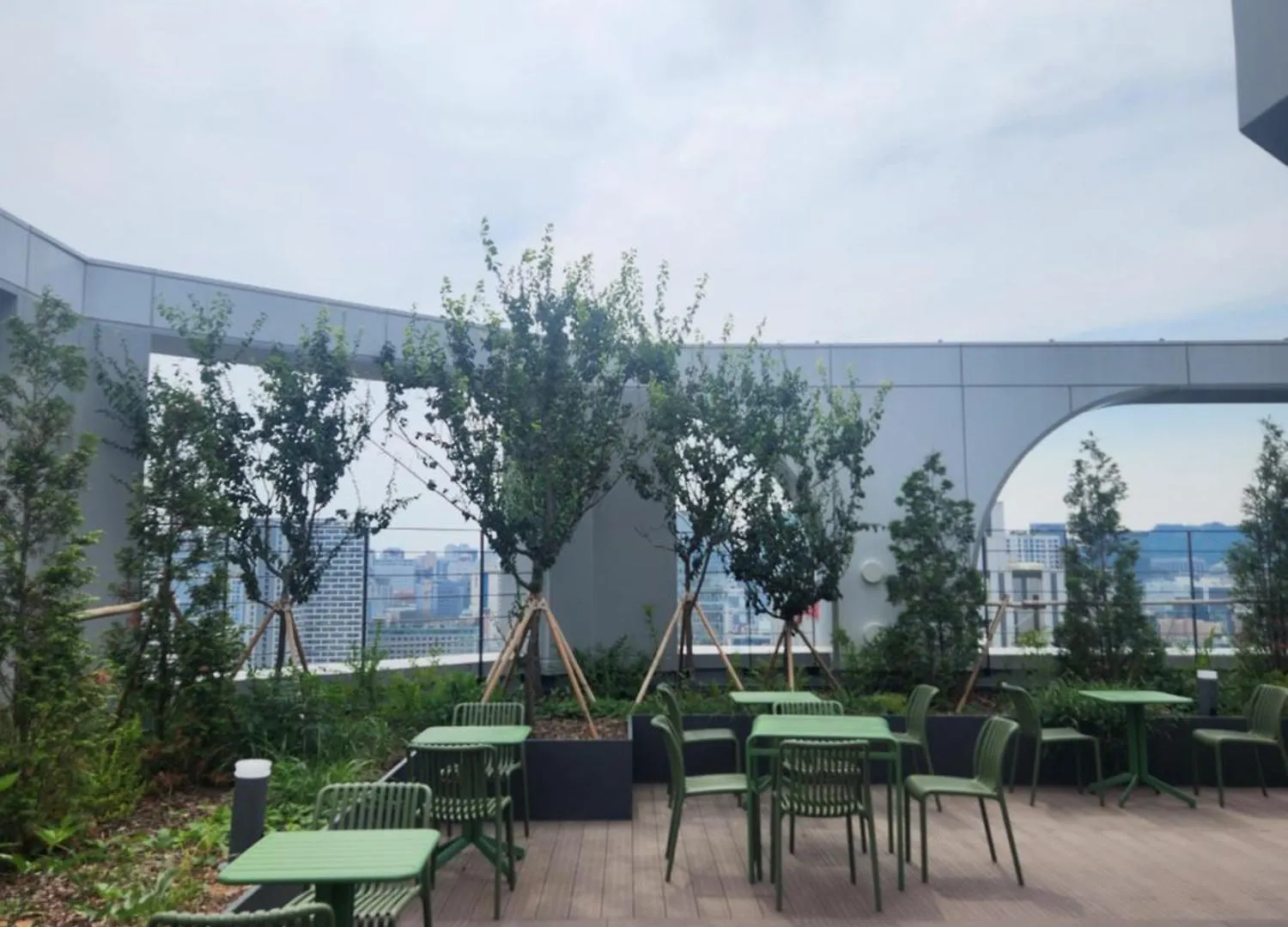 Warm House, New Building, Dongdaemun History & Culture Park Station Daire Seul